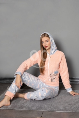بيجامة نسائية موهير تركية دافئة بسحاب وقبعة | Warm Turkish Mohair Women's Pyjama Set with… — 2