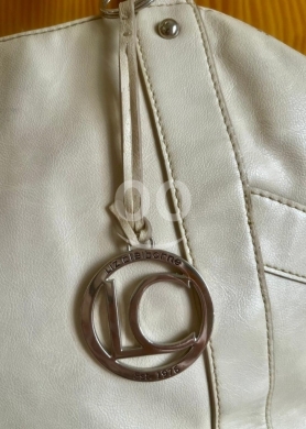 Liz Claiborne Cream Leather Slouchy Tote Bag - Spacious Shoulder Purse (45cm) — 8