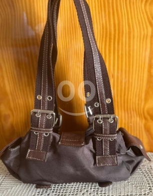Clothes, Footwear & Accessories in Dahr el-Ain - Chic Mini Brown Satchel Bag - Double Zip Crossbody with Side Pockets