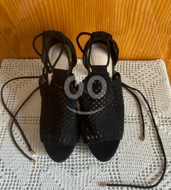 Vêtements, chaussures et accessoires dans Dahr el-Ain - Chic Croc Embossed Shoulder Bag - $10 Mini Faux Leather Purse