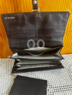 Le Tanneur Genuine Leather Foldover Wallet with Detachable Card Holder | Black Organizer — 4