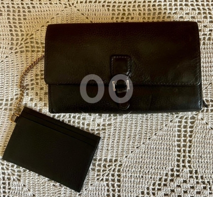 Le Tanneur Genuine Leather Foldover Wallet with Detachable Card Holder | Black Organizer — 5