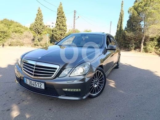 مرسيدس بنز في طرابلس - Mercedes-Benz E200 model 2012