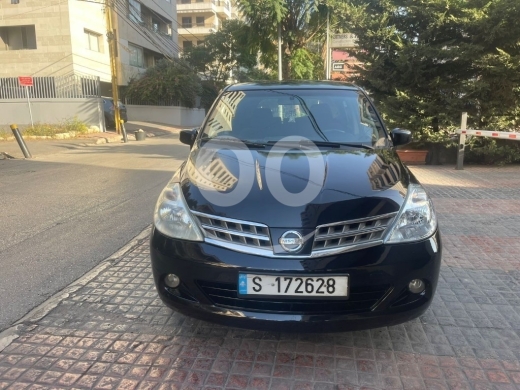 Nissan dans Badaro - Nissan tida 2009 automatic 4 cylinder