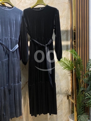 Luxury Heavy Velvet Dress - Winter Collection 2026 — 2