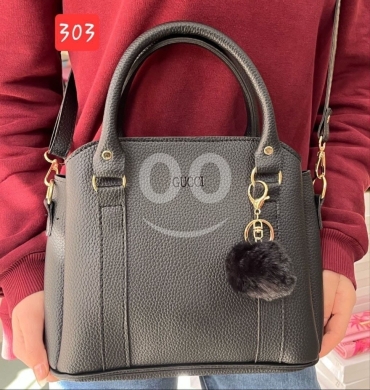Elegant Women’s Wallet | جزدان نسائي أنيق ومرتب — 3