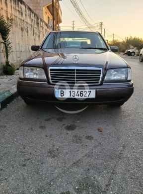 Mercedes-Benz in Chekka - C200 1995