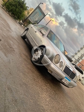 مرسيدس بنز في طرابلس - Mercedes-Benz E280 model 1997