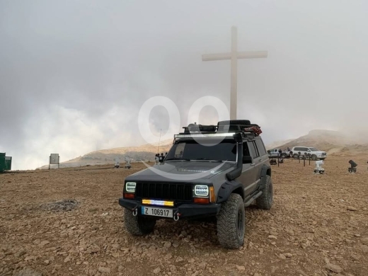 Jeep in Rachiine - Jeep Cherokee model 1991