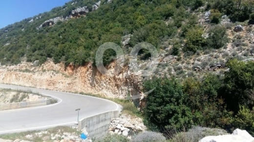 Lands for sale in Kfoun - Land for Sale Kfoun Jbeil Area 13660Sqm