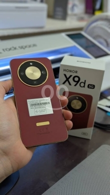 Mobile phones dans Tripoli - Honor x9d