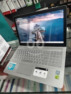 Computers Parts & Software Accessories in Kfar Saroun - HP Core i7 8th 8Gb