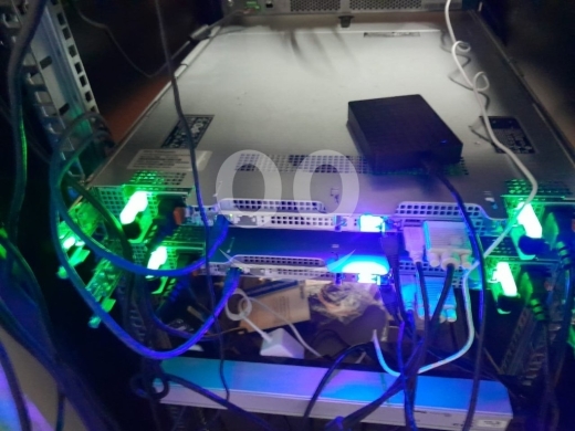 Computers Parts & Software Accessories in Achrafieh - Dell PowerEdge Server R6525 *2