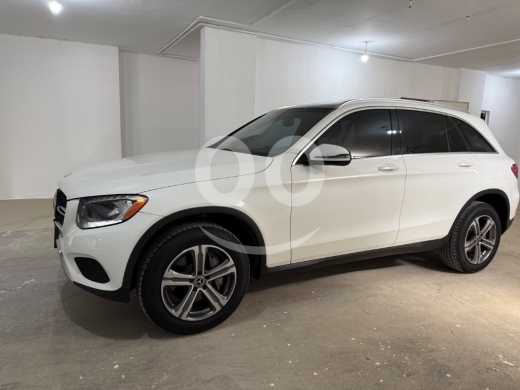 Mercedes-Benz in Jounieh - MB GLC300 Panorama Leather