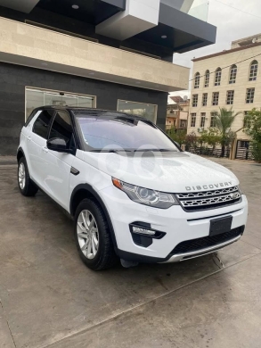 لاند روفر في طرابلس - Land Rover Discovery model 2018