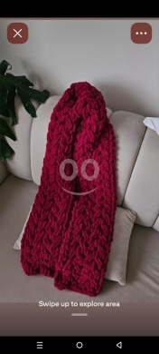 Other Goods in Zgharta - Trendy red Scarf — many sizes available