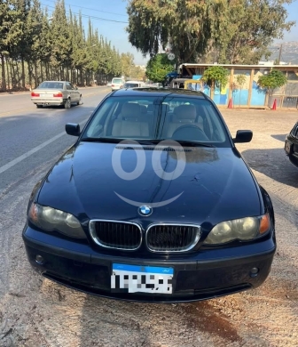 BMW in Zgharta - Bmw 325 model 2004