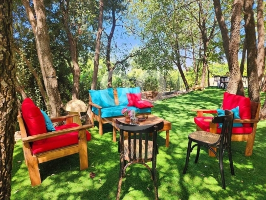 Villas for rent in Semkaniyeh - 4 Beds 2 Baths Apartment condo