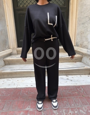 طقم نسائي أسود عصري بلمسات أنيقة | Chic Modern Black Women's Set — 4