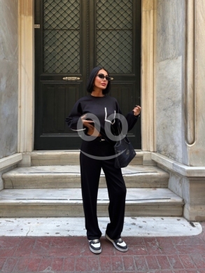 طقم نسائي أسود عصري بلمسات أنيقة | Chic Modern Black Women's Set — 3