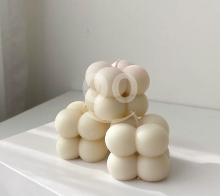 Other Goods in Baalback - Minimalist Bubble Cube Candle