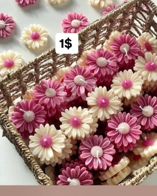 Autres biens dans Baalback - Handmade Flower Candles
