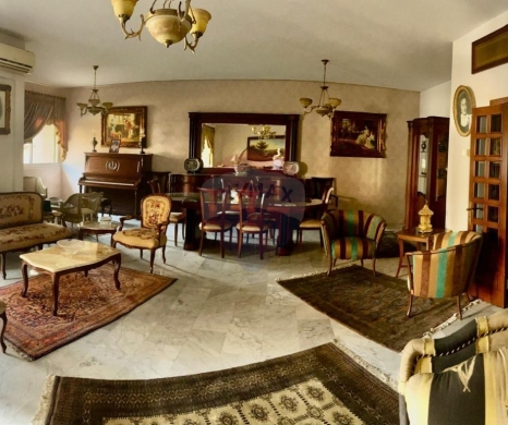Apartments for sale in Al Maarad - R9-2926 Furnished Apartment for Sale in Maarad Tripoli - 350 m², 3rd Floor, 5 Bedrooms
