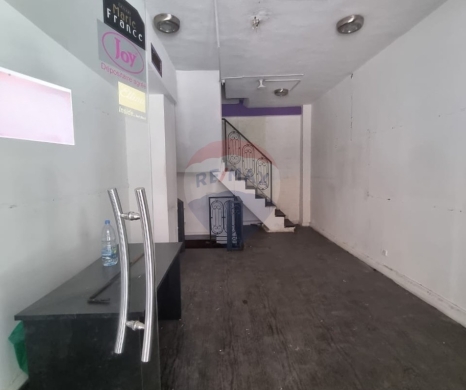 عقارات تجارية للبيع في Nakabet Al Ateba - R9-2930 Shop for Sale in Nakabet Al Ateba Tripoli - 100 m², 3 Floors, Central Location