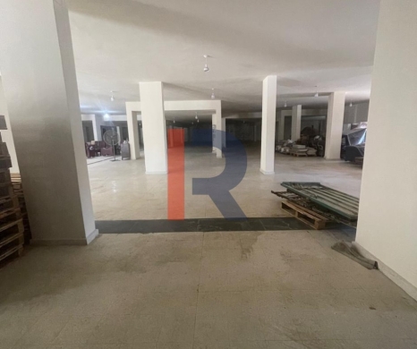 R9-2932 Shop for Rent in Daher Al Ain Koura – 200 m², Main Road, 5 More Available