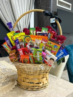 Deluxe Chocolate & Candy Gift Basket with Red Roses | Ultimate Assortment Hamper — 2