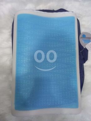 غرفة النوم في عرمون - وسادة رزلان طبية مريحة مع جل تبريد للنوم العميق | Rezlan Orthopedic Cooling Gel Memory Foam Pillow