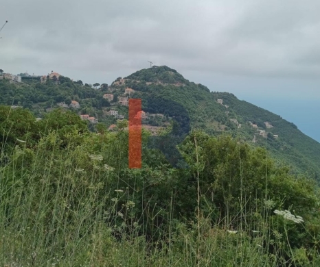 R9-2943 Land for Sale in Keserwan Jbeil District – 770 m² with Road, Electricity & Water