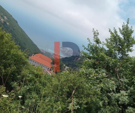 R9-2943 Land for Sale in Keserwan Jbeil District – 770 m² with Road, Electricity & Water — 3