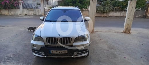 بي ام دبليو في طرابلس - Jeep x5 model 2007