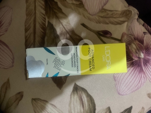 Santé & Beauté dans Achrafieh - كريم إل دورا المتطور للعناية بالقدمين وترطيبها | L&#039;DORA CARE Advanced Foot Cream
