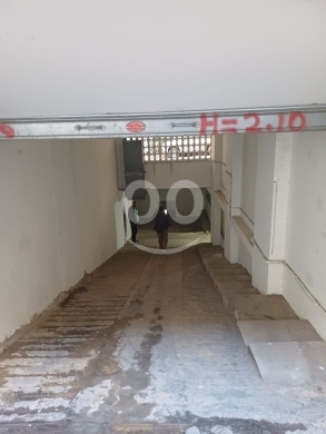 Other real estate in Achrafieh - للبيع في الأشرفية: مخزن (ديبو) استراتيجي بمواصفات فريدة، جاهز للاستخدام الفوري