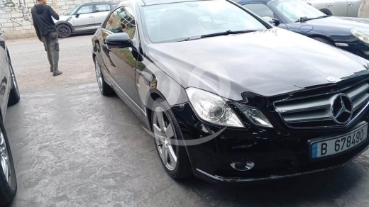Mercedes-Benz in Beirut City - Mercedes E250 Model 2010