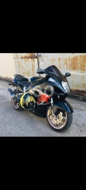 موتوسيكل و دراجات نارية ورباعية في طرابلس - Suzuki Hayabusa 2002