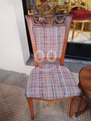 طقم كرسيين خشب زان مودرن مع طاولة دائرية أنيقة | Pair of Modern Beech Wood Chairs with El… — 4