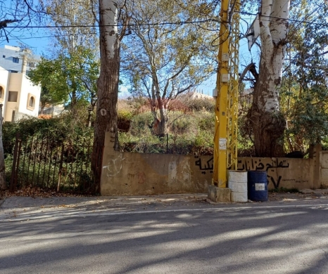 Lands for sale in Sir El Danniyeh - R9-2952 Land for Sale in Biqaa Sefrine - 1,500 m², Main Road, Panoramic View