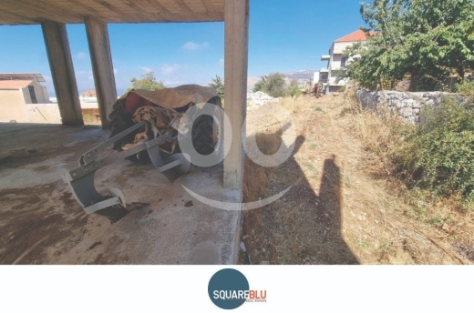 أرض للبيع مع هيكل عظمي لمشروع فيلا مستقلة | 1,100sqm Land Plot with House Skeleton — 5