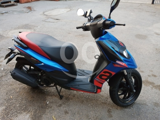 Motorcycles & ATVs in Metn - Aprilia Sr 150