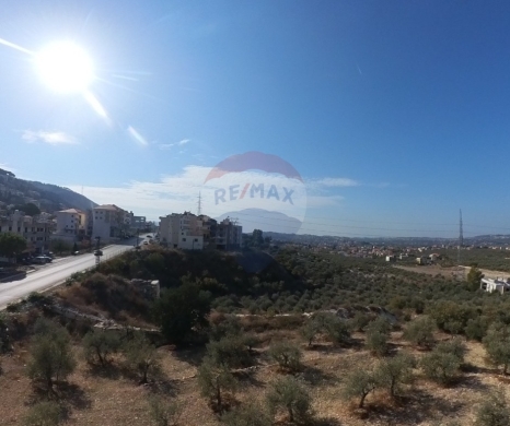 Lands for sale in Rachiine - R9-2959 Land for Sale in Rachein Zgharta - 9,070 m² Residential 20/40 with Road, Electricity & Water