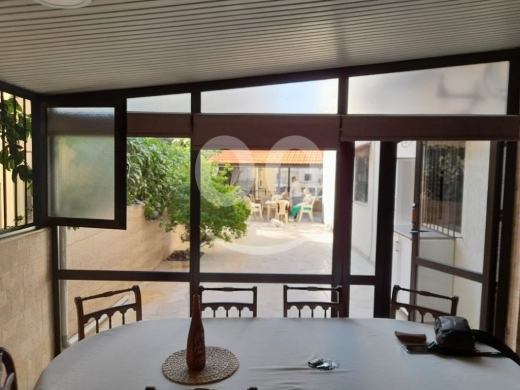 Apartments for sale in Mansourieh - شقة واسعة للبيع بتصميم عصري وإطلالة مميزة | Spacious Modern Apartment for Sale with Great View