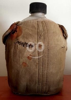 Antiques & Collectibles في البترون - مطرة مياه (قربة عسكرية) عتيقة بغطاء قماشي - لحفظ برودة الماء في الصيد والتخييم