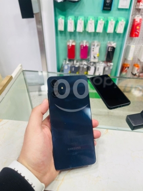 Mobile phones in Zgharta - Samsung A06 64GB