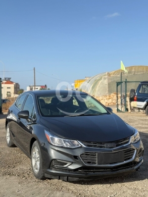 Chevrolet in Jidra - شيفورليه كروز 2017 كاملة المواصفات - جلد وفتحة سقف | 2017 Chevrolet Cruze Sedan - Leather, Sunroof