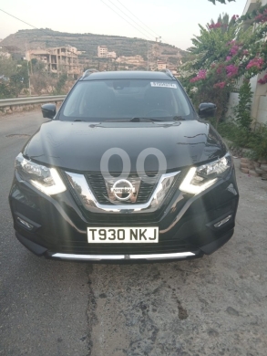 Nissan in Jidra - نيسان روغ SL موديل 2017 كاملة المواصفات - فرش جلد | 2017 Nissan Rogue SL SUV - Full Options