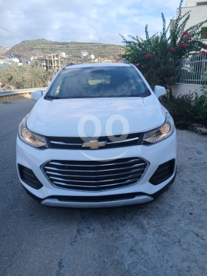 Chevrolet in Jidra - شيفورليه تراكس 2018 كاملة المواصفات مع فتحة سقف | 2018 Chevrolet Trax SUV - Full Options