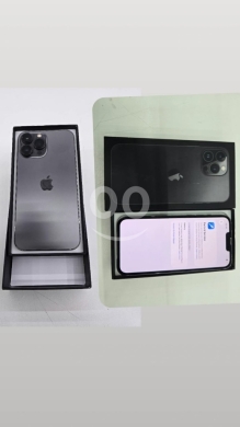 Mobile phones in Akkar el-Atika - iPhone 13 Pro Max 256GB - Excellent Condition, 95% Battery Health, Original Battery